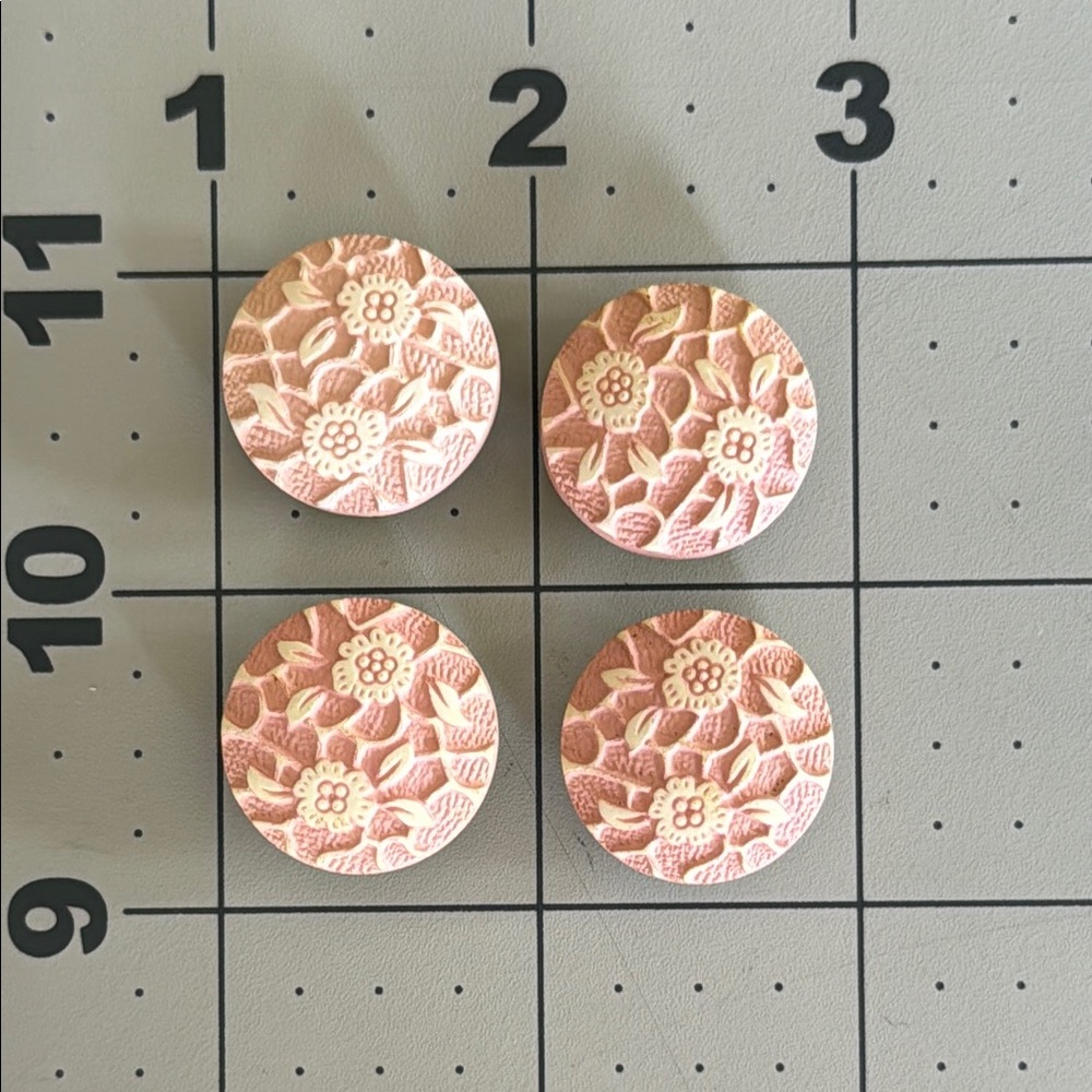 Set of 4 Vintage Pink Floral Molded Plastic Buttons – Raised Relief Design